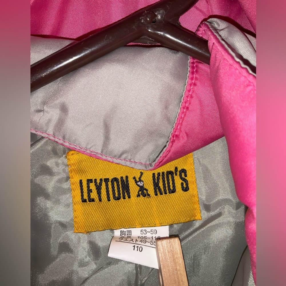 Snowsuit - Picture 4 of 6